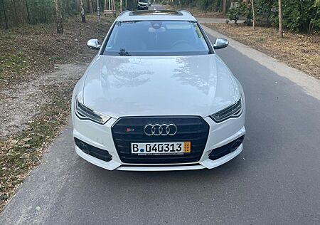 Audi S6 4.0 TFSI quattro S tronic Avant -