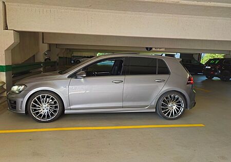 VW Golf Volkswagen 2.0 TSI DSG 4MOTION BMT R