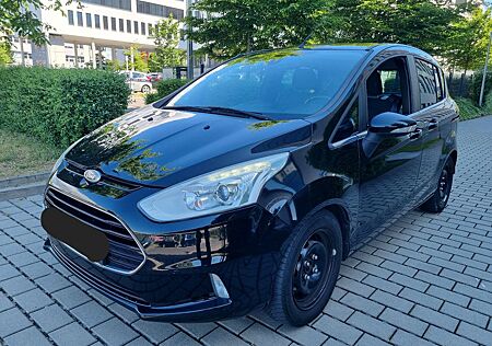 Ford B-Max 1,0 Titanium