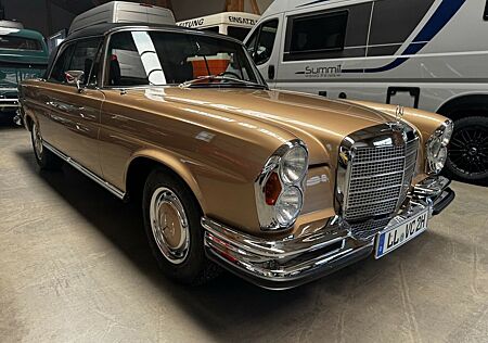 Mercedes-Benz 280 SE Cabrio W111 BRABUS-Classic Restauration