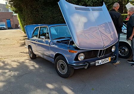 BMW 2002 - 1802L - restauriert - frisch TüV