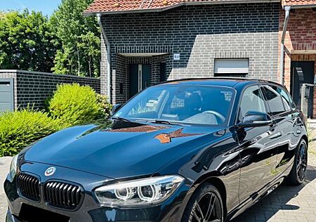 BMW 120i Edition M Sport Shadow A Edition M Spor...