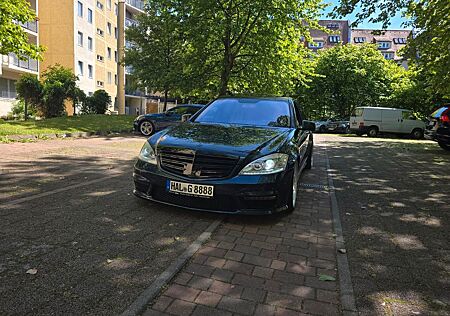 Mercedes-Benz S 500 -
