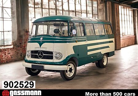 Mercedes-Benz O 319 Omnibus