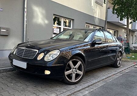 Mercedes-Benz E 220 CDI CLASSIC Classic