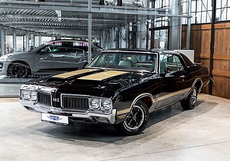 Oldsmobile Cutlass 442 7,5 L W30 Big Block V8