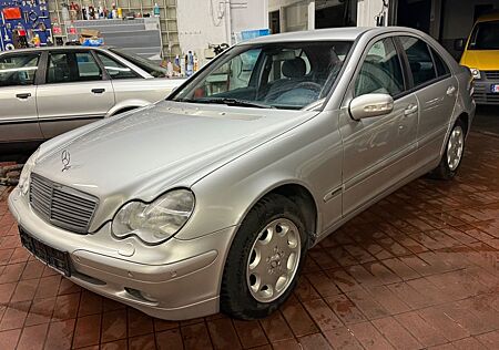 Mercedes-Benz C 200 KOMPRESSOR CLASSIC Classic Automatik TÜV n