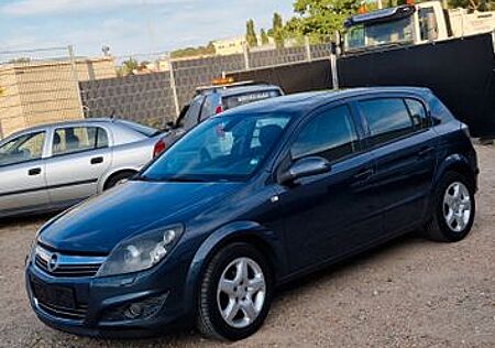 Opel Astra H aus 1.Hand, lückenlos Scheckheftgepflegt