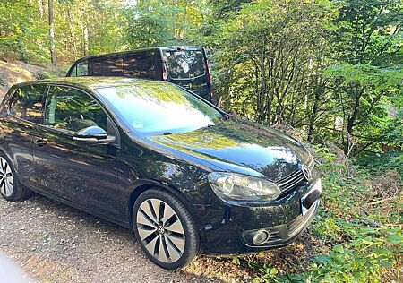 VW Golf Volkswagen 1.4 TSI 90 kW Highline Highline