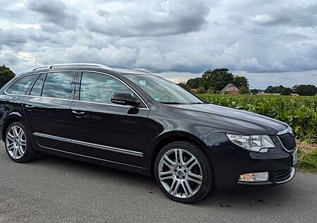 Skoda Superb 2.0 TDI CR 125kW DSG Elegance Combi E...