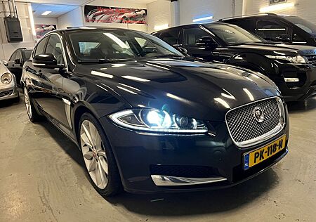 Jaguar XF 3.0D Edition Navi Pano BJ-13