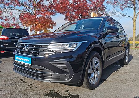 VW Tiguan Volkswagen Life 4Motion DSG ACC LED NAVI