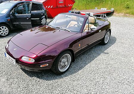 Mazda MX-5 1.6i MIATA Liebhaberstück