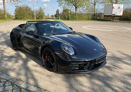 Porsche 911 Urmodell 911 Carrera 4 GTS Cabriolet Lift Dashcam SL 18 W