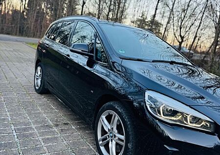 BMW 2er 220 Gran Tourer 220d xDrive