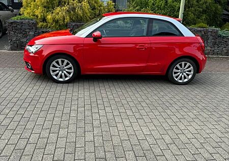 Audi A1 Scheckheftgepflegt!