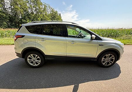 Ford Kuga 1,5 4x2 88kW