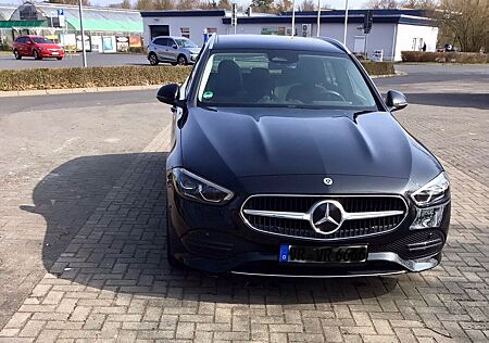 Mercedes-Benz C 220 d T Autom. Avantgarde,Pano,AHK,