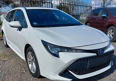 Toyota Corolla Touring Sports Hybrid Basis