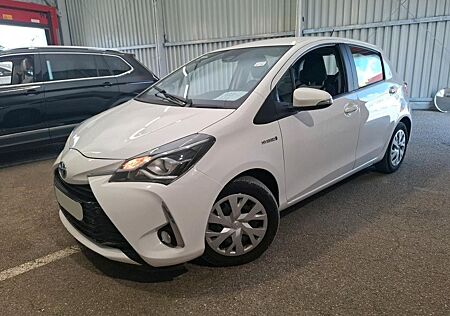 Toyota Yaris Hybrid Business Edition