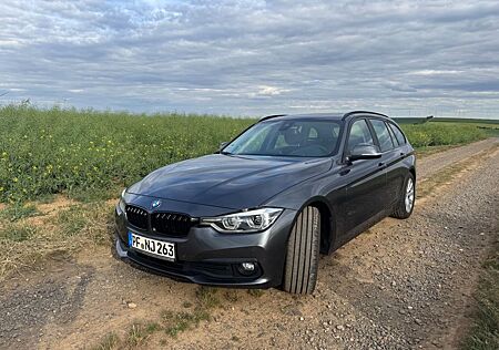 BMW 318d Touring Sport Line Sport Line