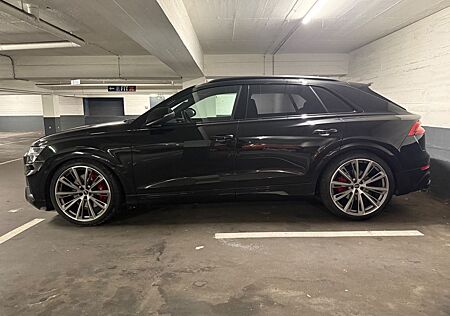 Audi SQ8 TFSI LM23 Pano B&O Voll