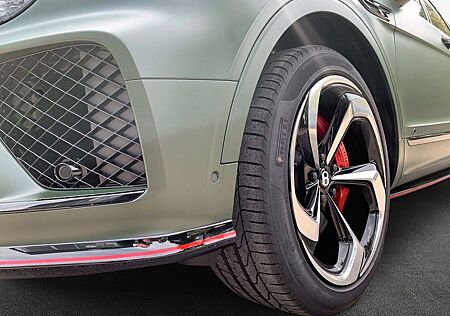 Bentley Bentayga New V8 S Black Edition