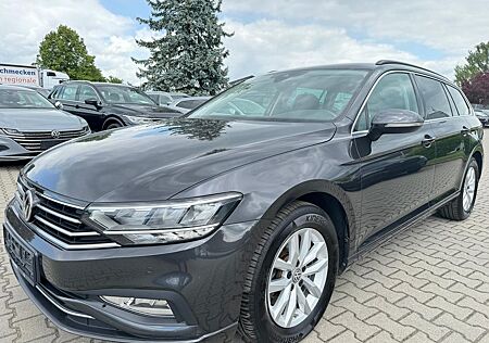 VW Passat Variant Volkswagen 2.0TDI Business Navi AHK PDC