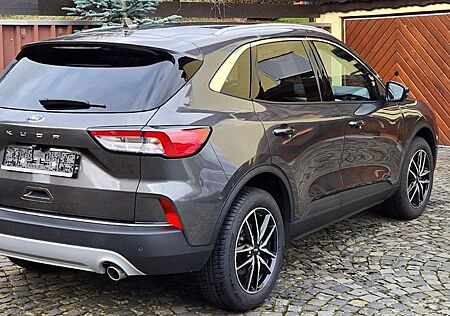 Ford Kuga 1.5 EcoBoost 110kW Titanium X 8 x Alu
