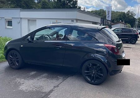 Opel Corsa 1.4 Color Edition