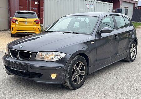 BMW 120i Lim./KLIMA/EURO4/LEDER/SHZ/6.GANG/
