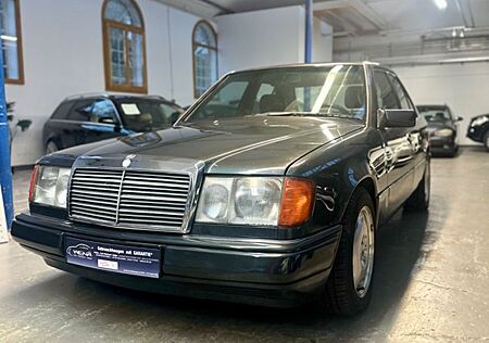 Mercedes-Benz 300 D W124 *OLDTIMER* H Zulassung TÜV NEU