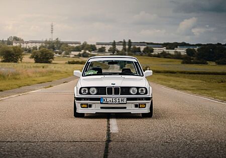 BMW 318is E30 original