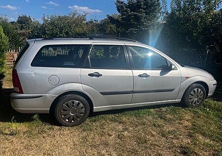 Ford Focus 1.6 - , 104.000 km