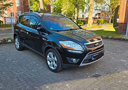 Ford Kuga 2,0 TDCi 4x4 103kW Titanium Titanium