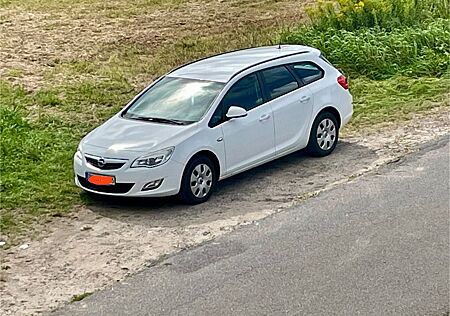 Opel Astra Sports Tourer 1.4 Turbo TÜV/HU neu