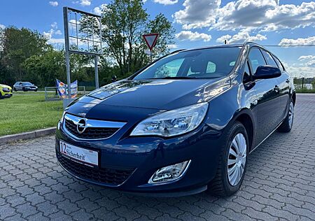 Opel Astra J Sports Tourer Design Edition