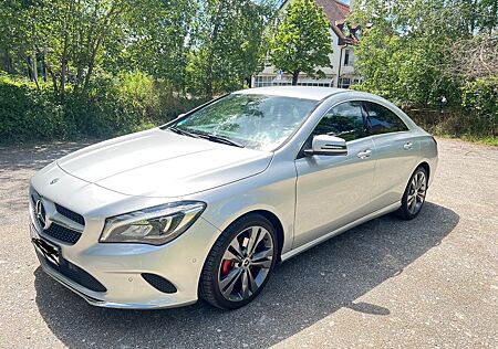 Mercedes-Benz CLA 180 Urban Urban