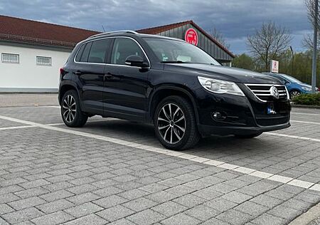 VW Tiguan Volkswagen 2.0 TDI DSG 4MOT