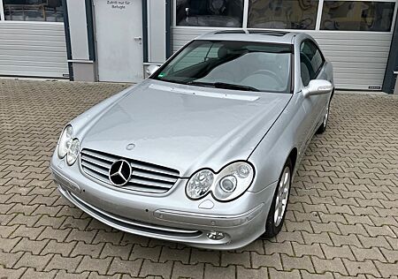 Mercedes-Benz CLK 320 ELEGANCE /VOLLAUSSTATTUNG/1.HAND