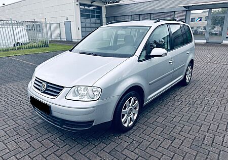 VW Touran Volkswagen 2.0 TDI Trendline Trendline