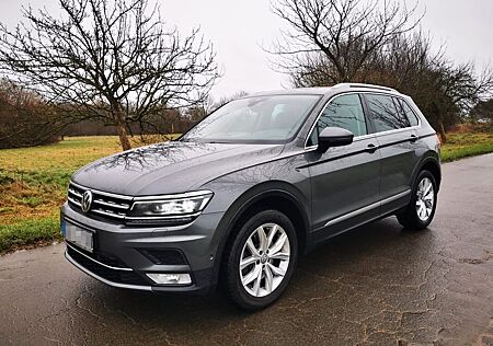 VW Tiguan Volkswagen 2.0 TDI SCR 140kW DSG 4MOTION Highlin...