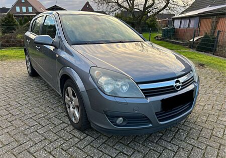 Opel Astra 1.3 CDTI - HU/AU 08/2026 Anlaser defekt