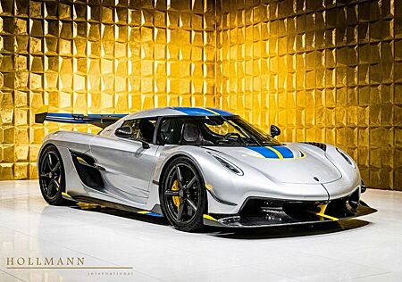 Koenigsegg Jesko Attack + Carbon Fibre + Bespoke +