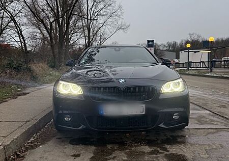 BMW 525d xDrive M-Paket, mit Scheckheft, HUD