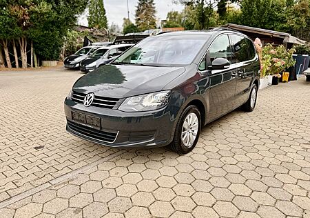 VW Sharan Volkswagen 2.0TDI 170PS 6Sitzer Xenon