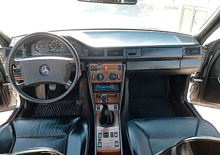 Mercedes-Benz 300 4Matic