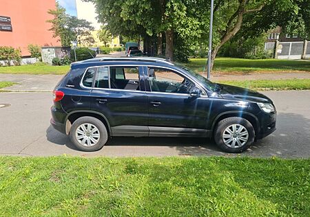 VW Tiguan Volkswagen 2.0 TDI DSG 4MOT BMotion 4*4 HU 2027