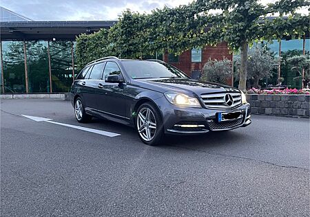 Mercedes-Benz C 200 W204 CDI T AVANTGARDE Standheizung Autom.