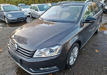 VW Passat Variant Volkswagen Passat Business Edition BlueMotion